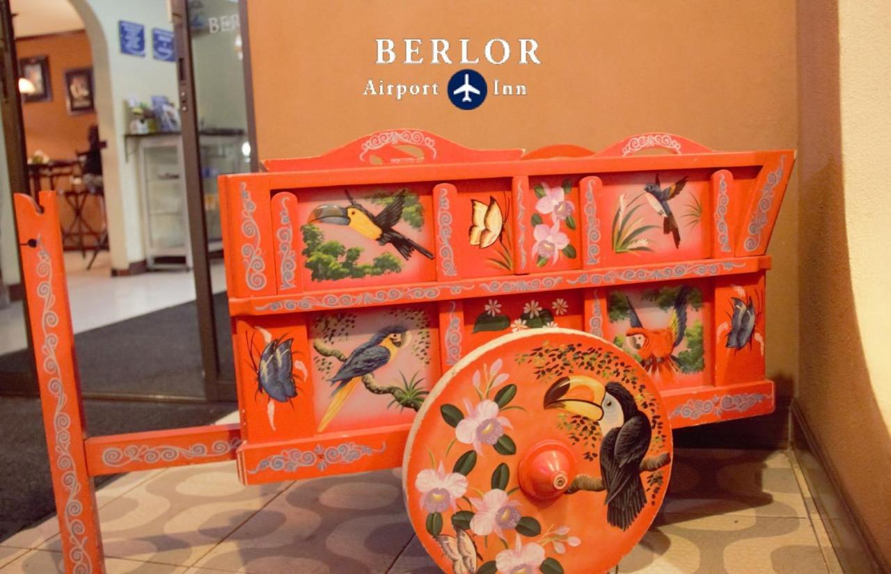 Berlor Airport Inn Rio Segundo Exterior photo